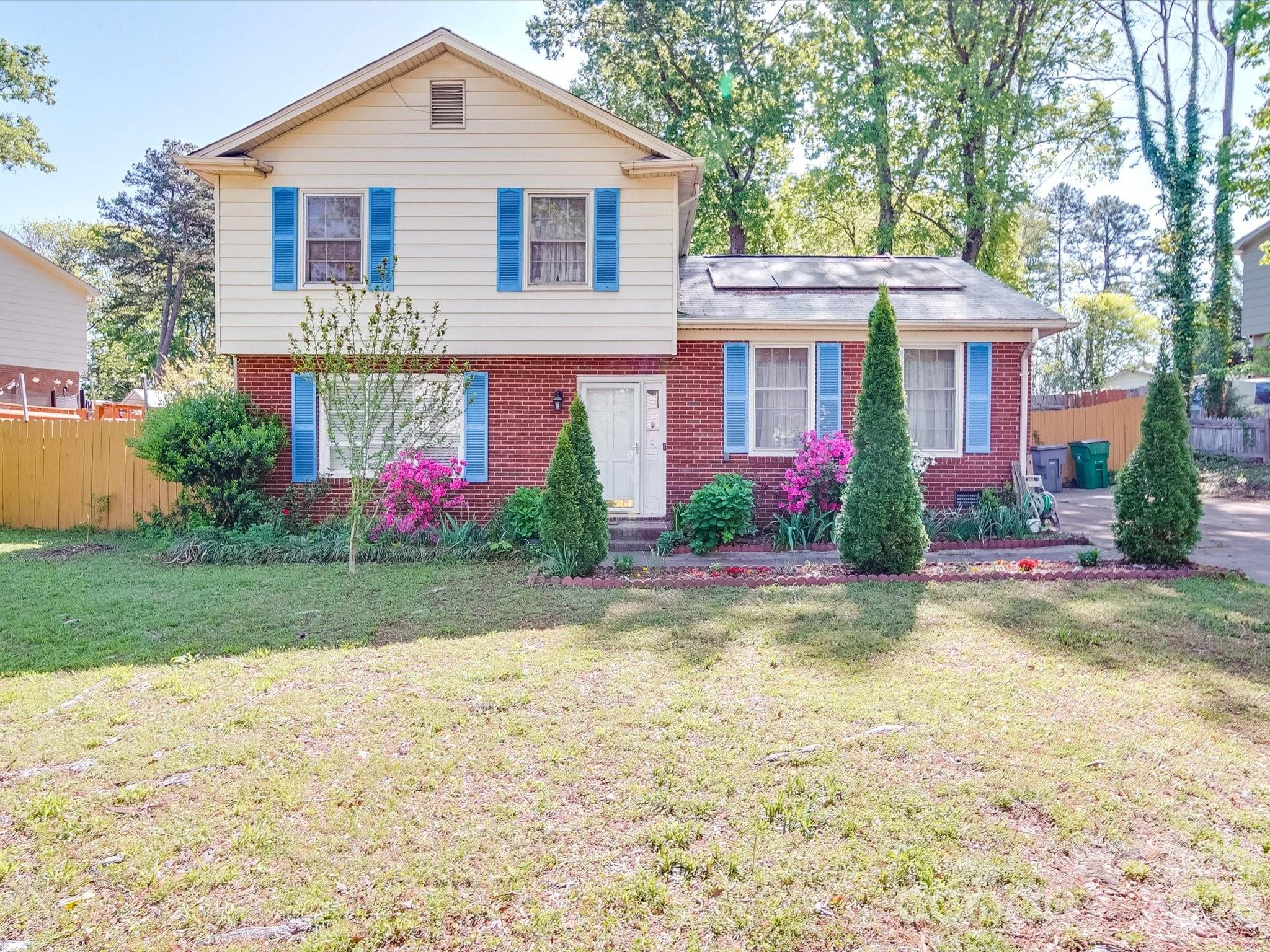 6820 Elm Forest Drive, Charlotte NC 28212