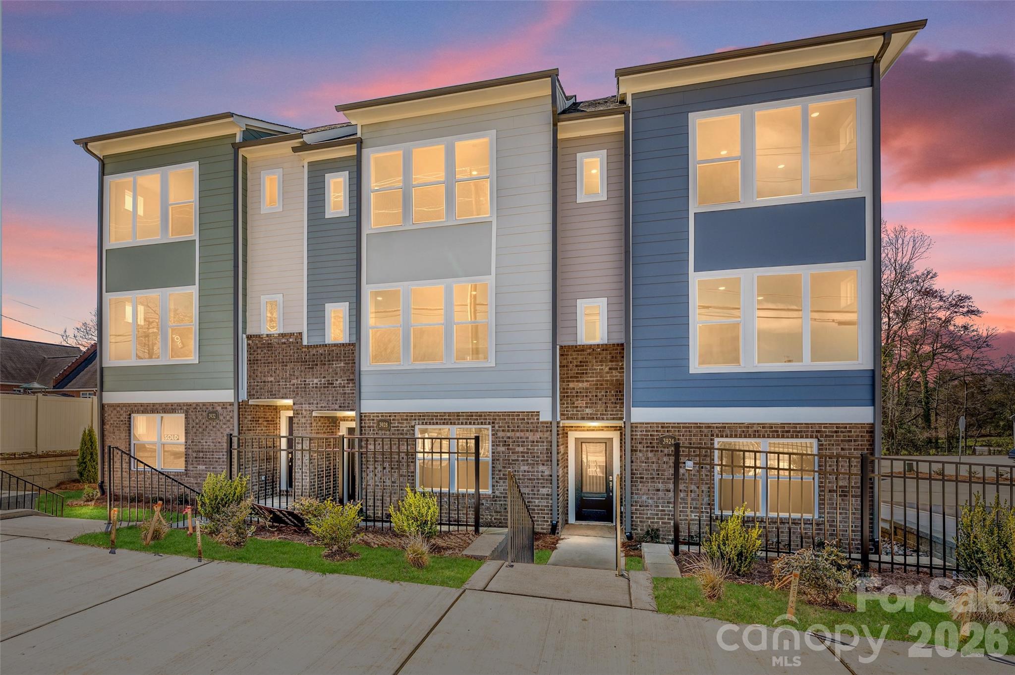 1140 Bismuth Lane, Charlotte NC 28211