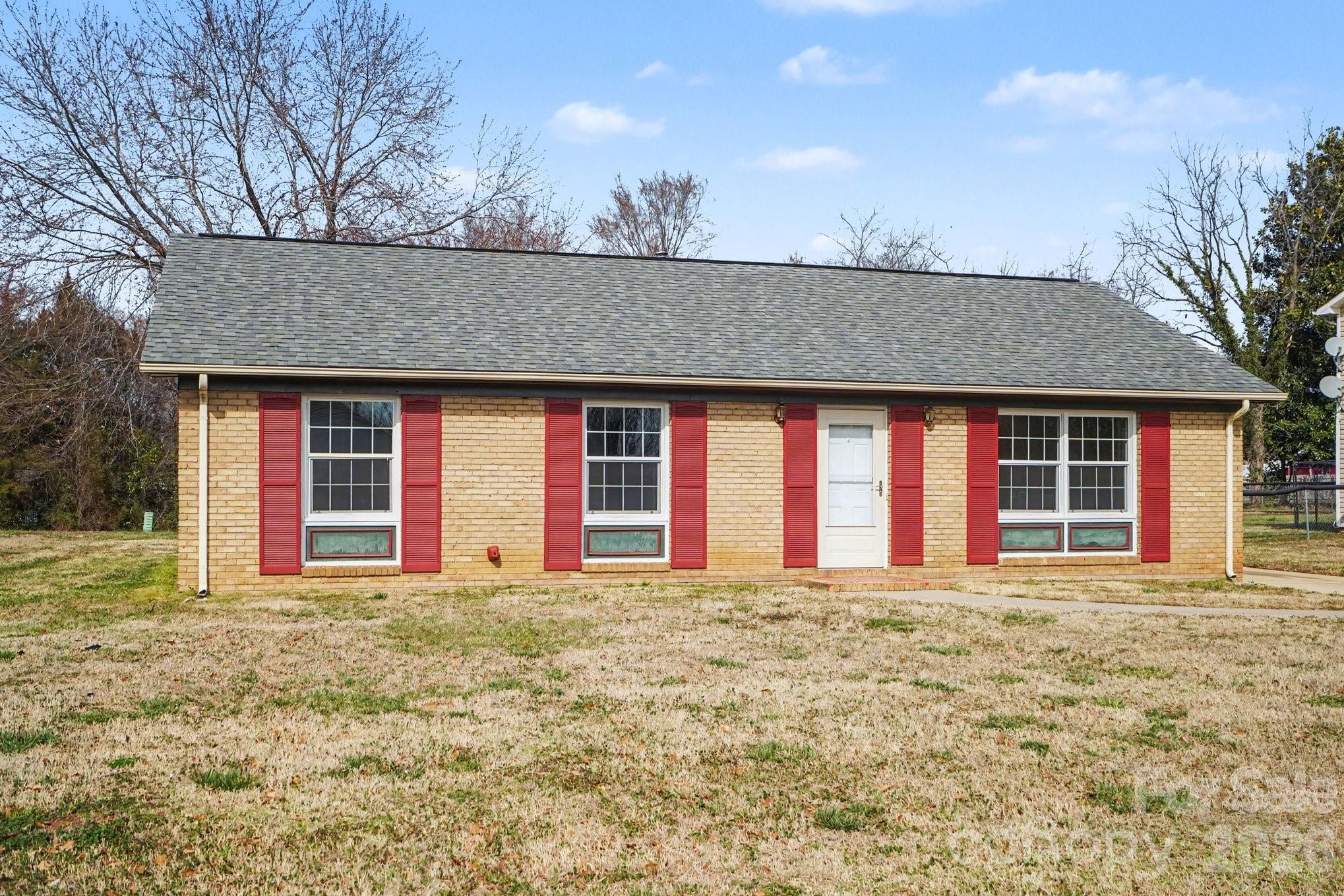 2200 Longdale Drive, Charlotte NC 28217