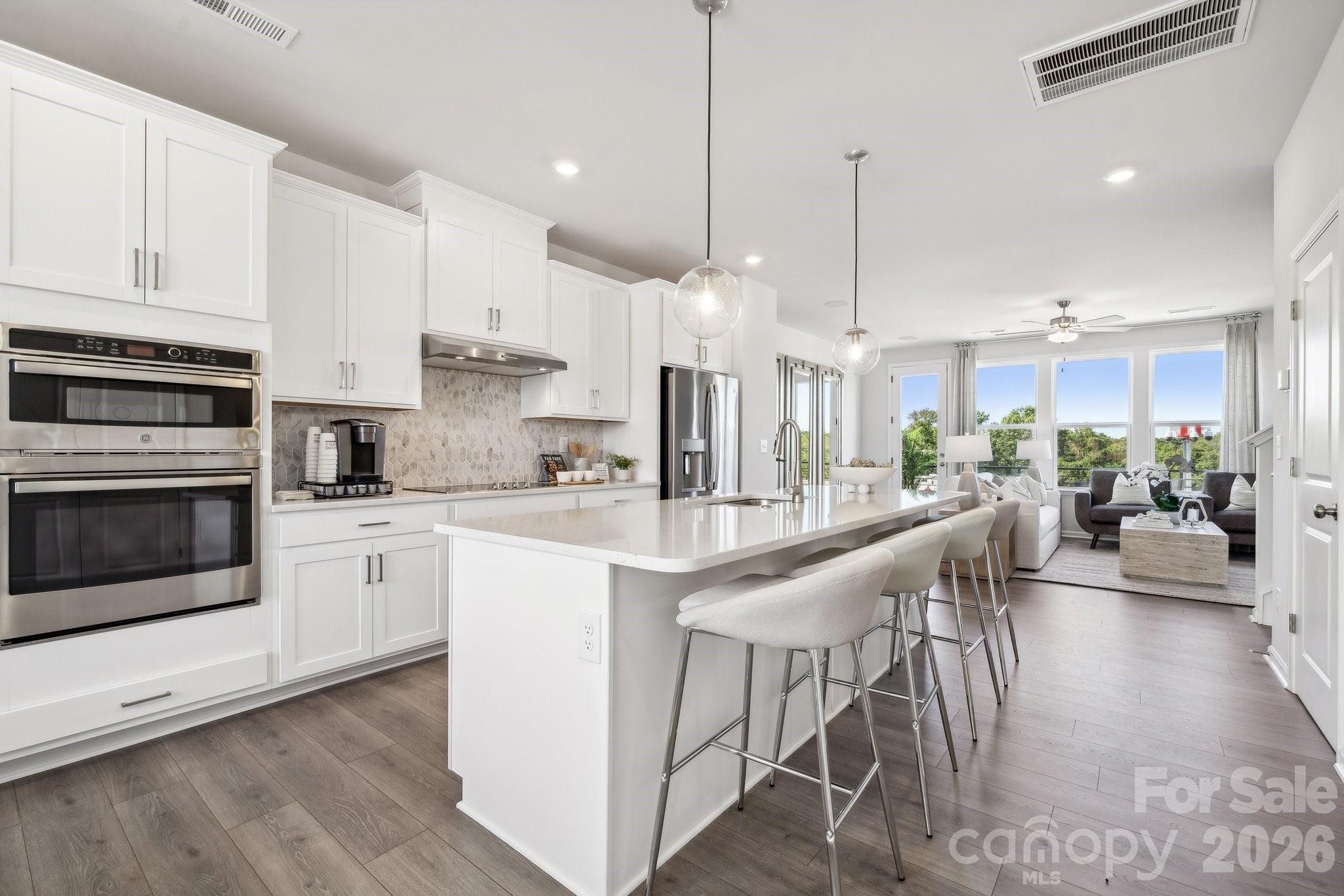 2155 Hawksworth Lane, Charlotte NC 28262