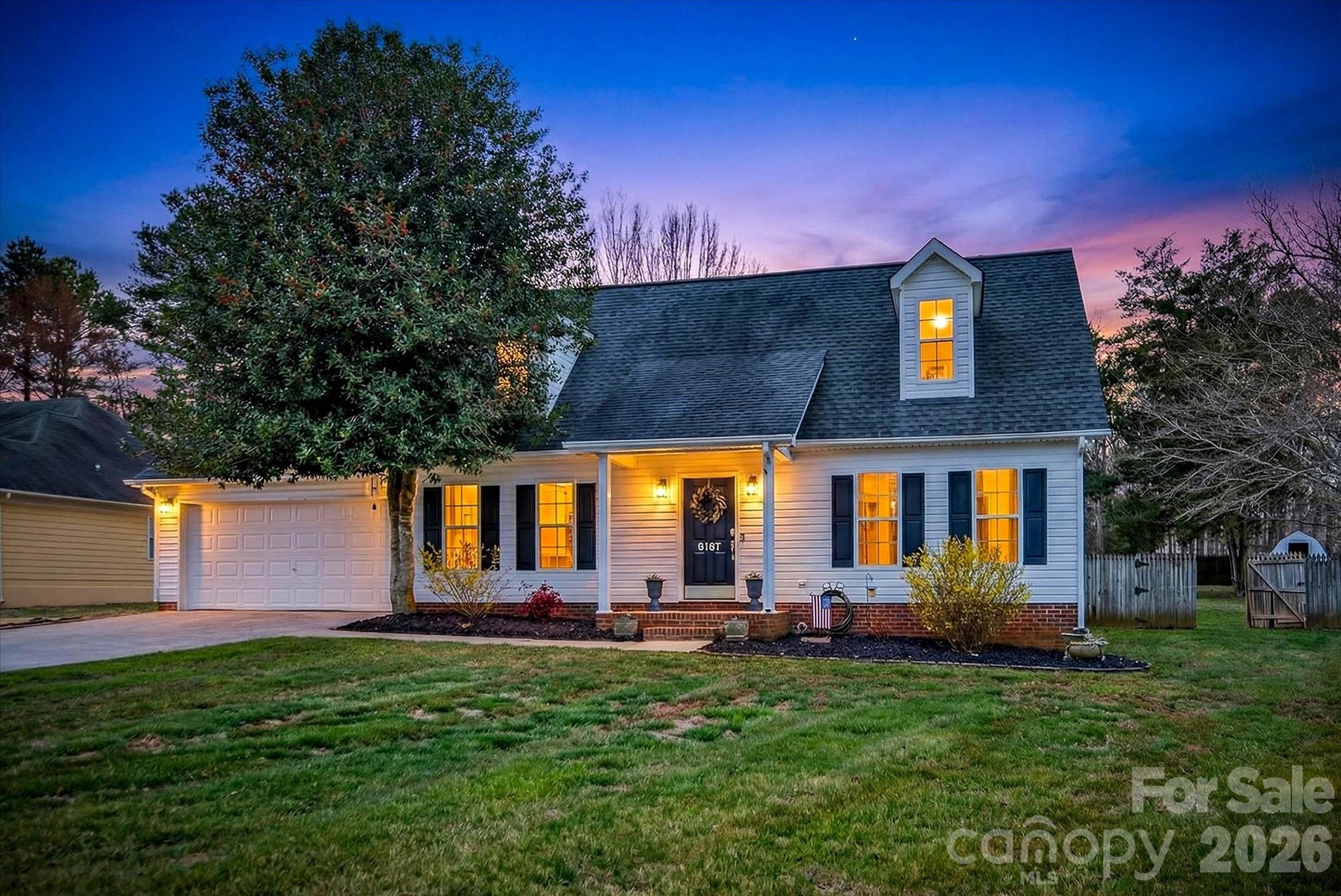 6107 Colchester Lane, Matthews NC 28104