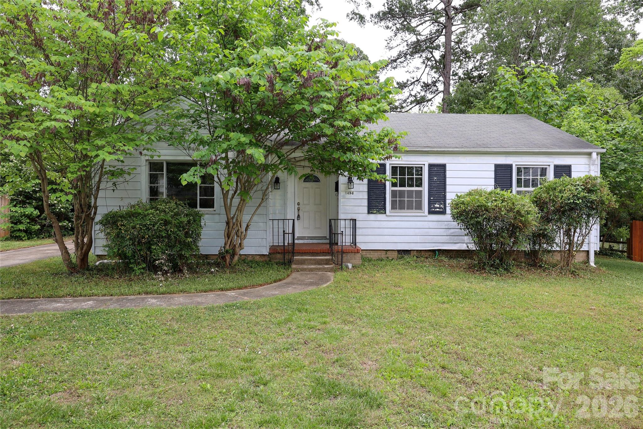 1456 Briar Creek Road, Charlotte NC 28205