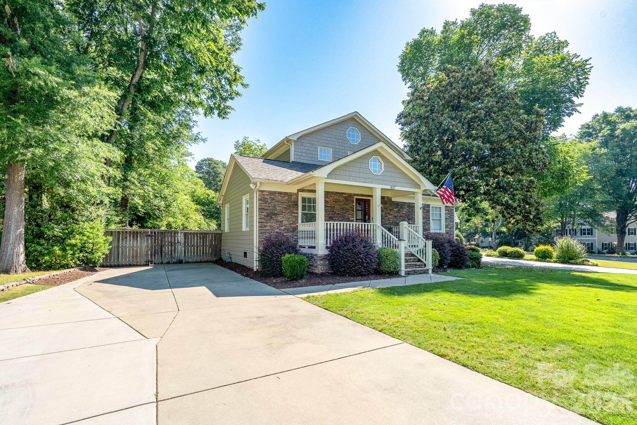 1617 Brook Road, Charlotte NC 28205