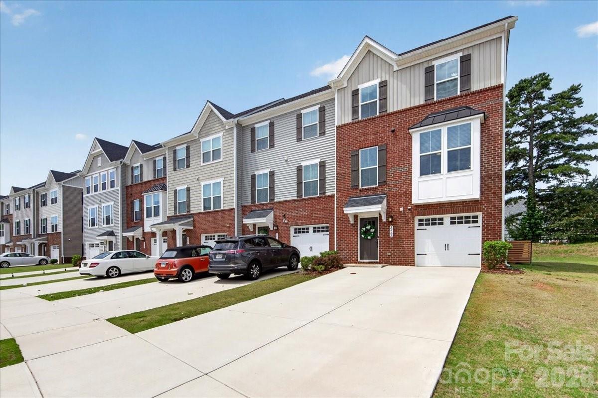 2662 Grantham Place Drive, Fort Mill SC 29715