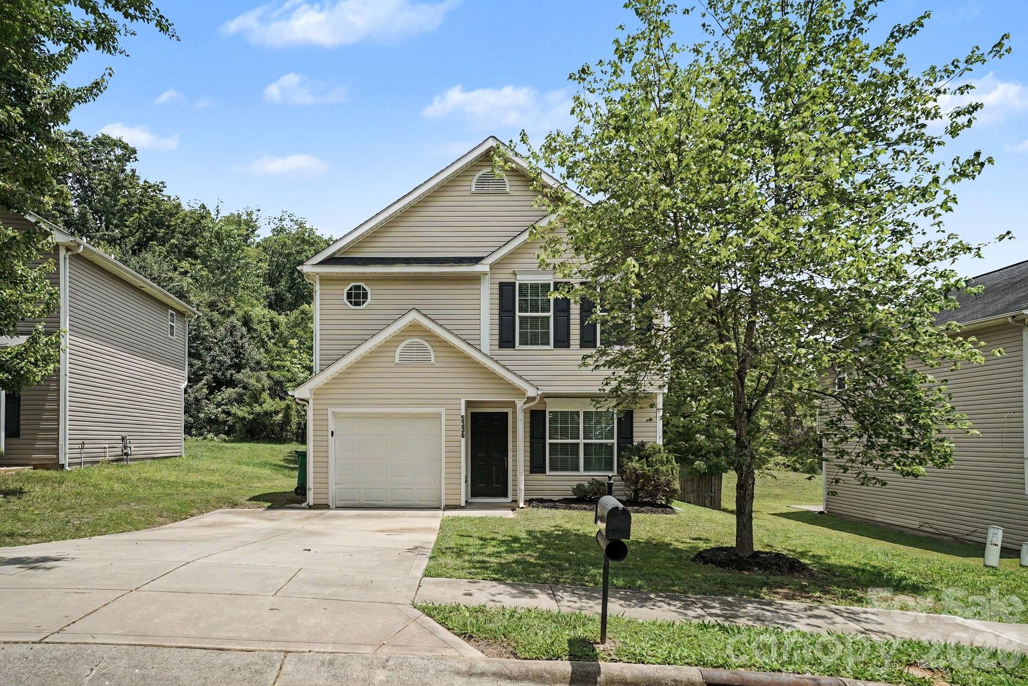 5336 Beam Lake Drive, Charlotte NC 28216