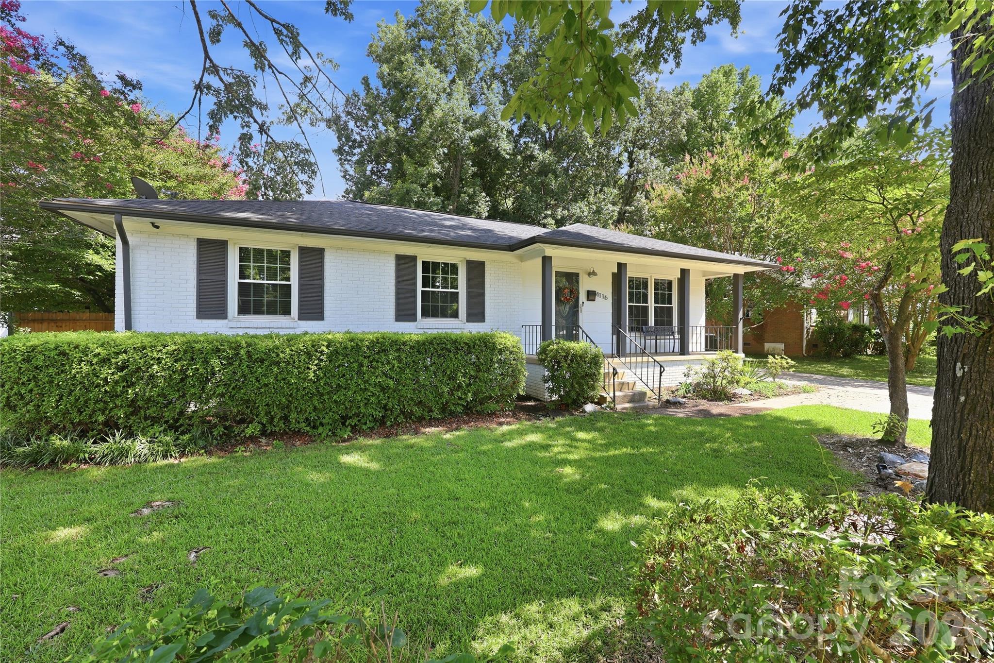 4116 Tipperary Place, Charlotte NC 28215