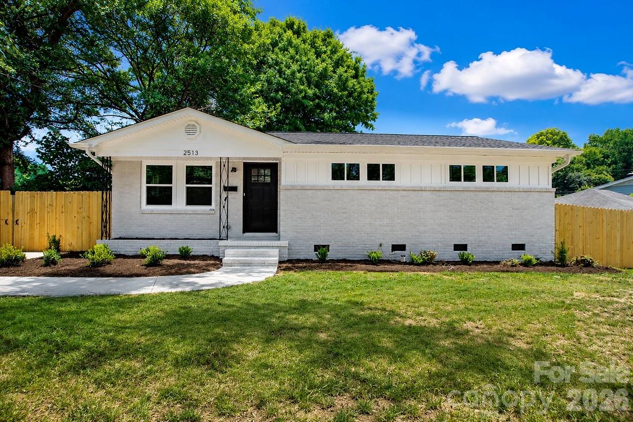 2513 Westgrove Drive, Charlotte NC 28208