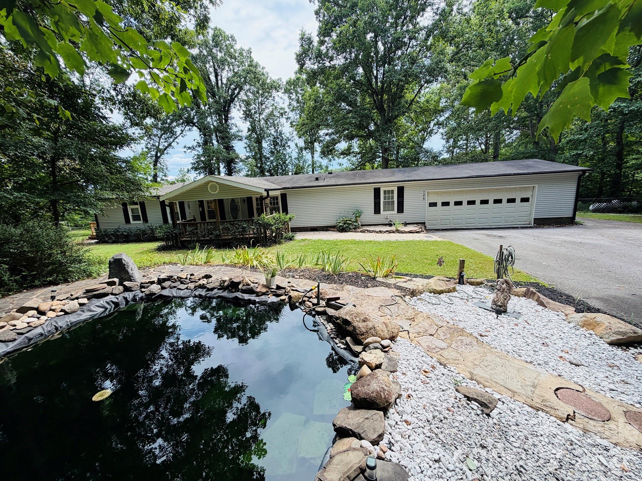 125 Red Fox Court, Mount Holly NC 28120
