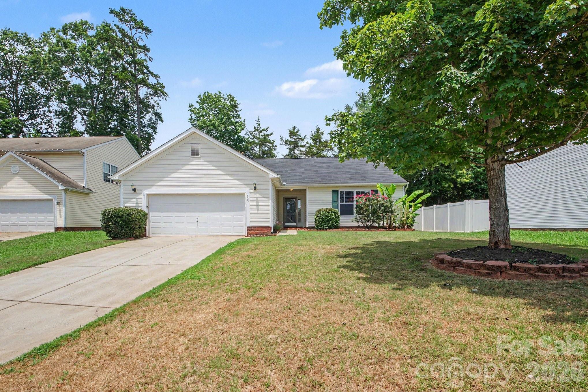 108 Briarwood Lane, Mount Holly NC 28120