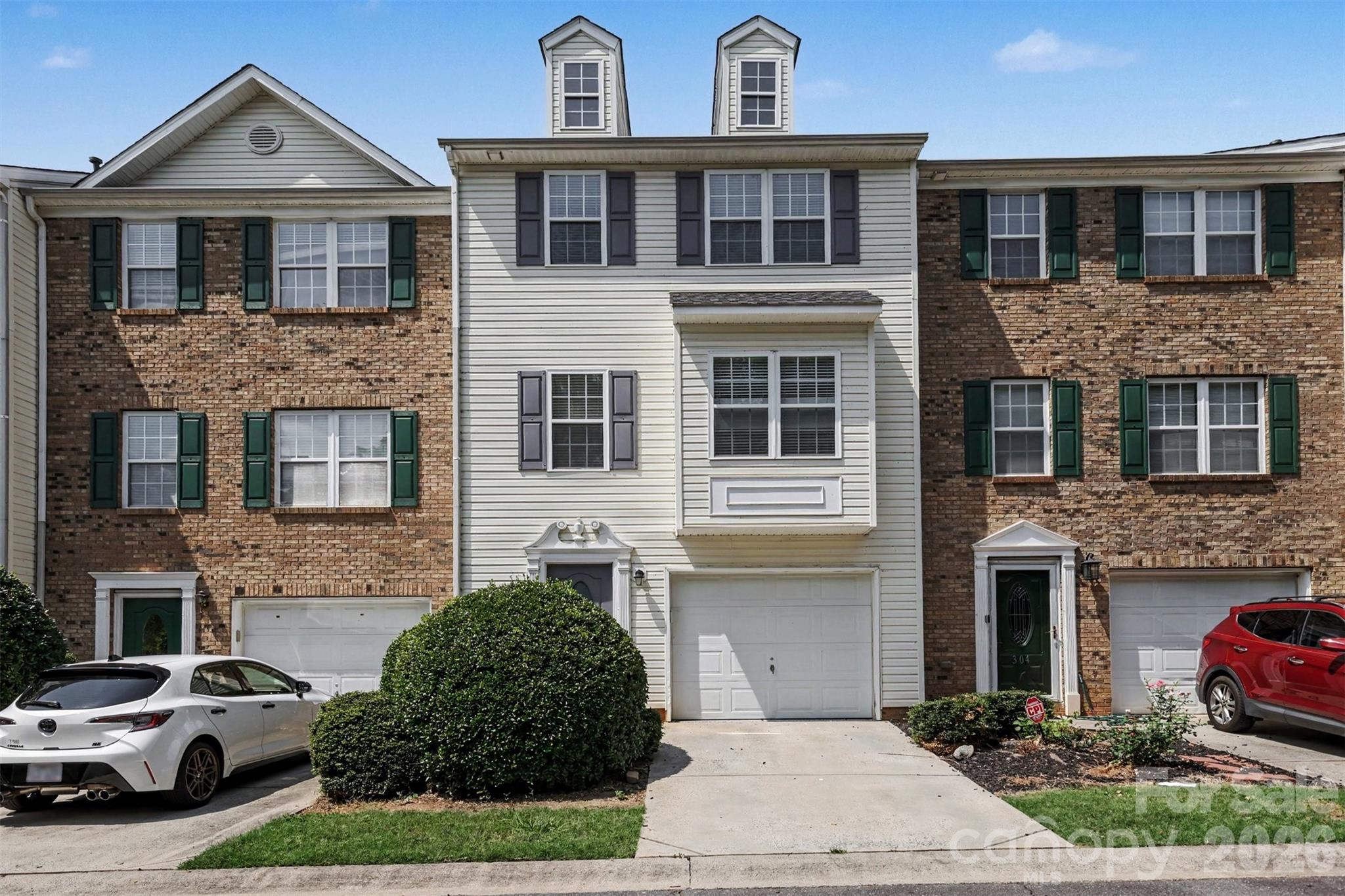 308 Langhorne Drive, Mount Holly NC 28120
