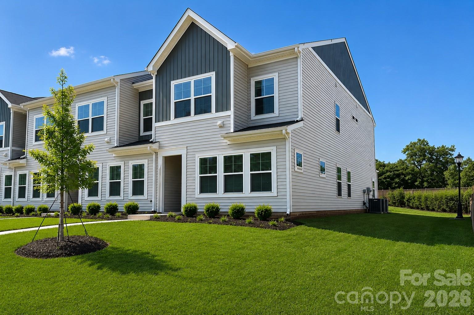 4624 Lakeview Road, Charlotte NC 28216