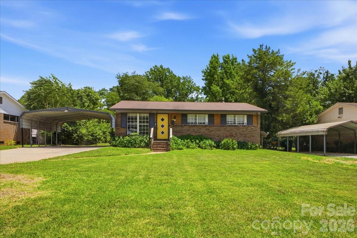 2521 Alleghany Street, Charlotte NC 28208