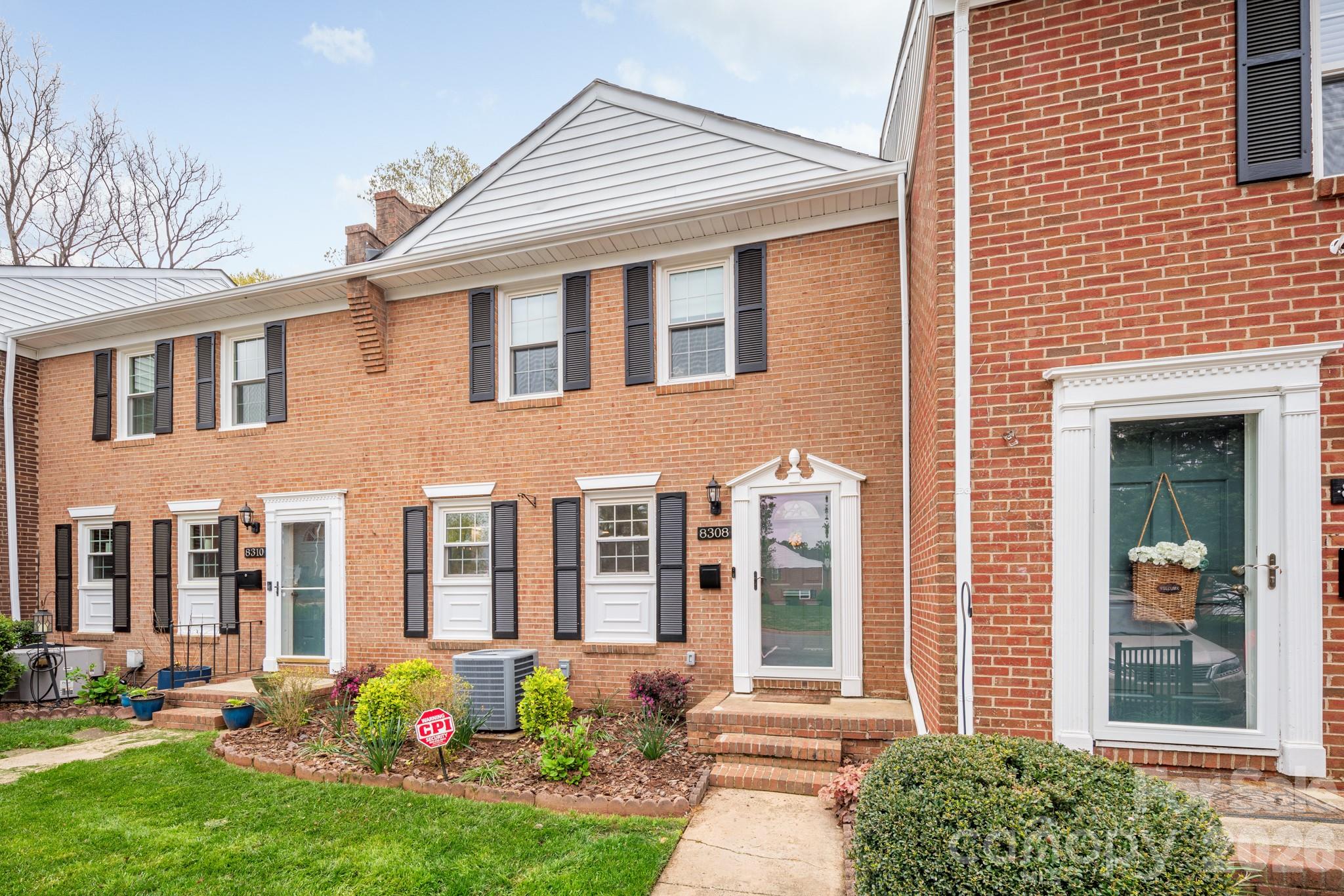 8308 Knights Bridge Road, Charlotte NC 28210