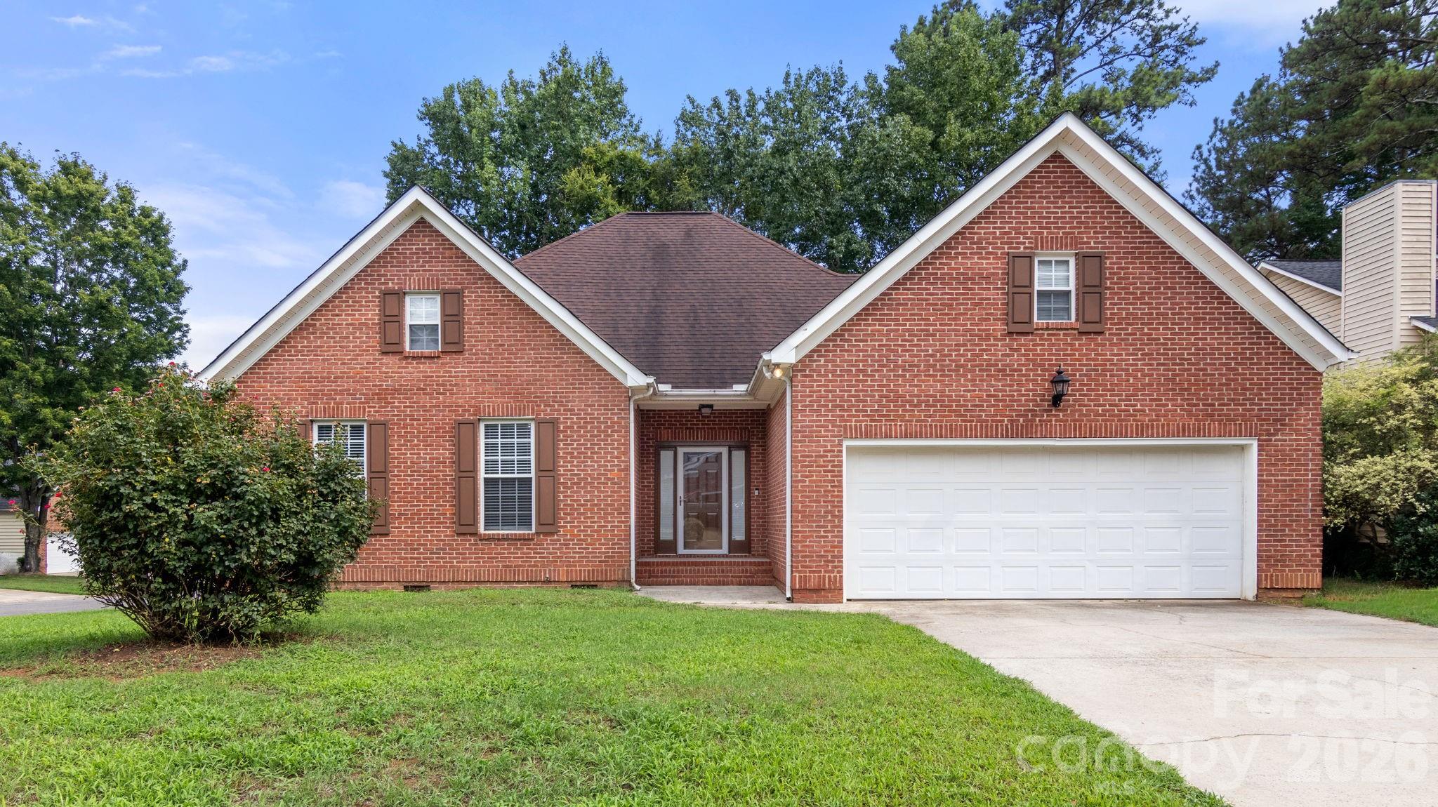 331 Market Hall Place, Rock Hill SC 29732