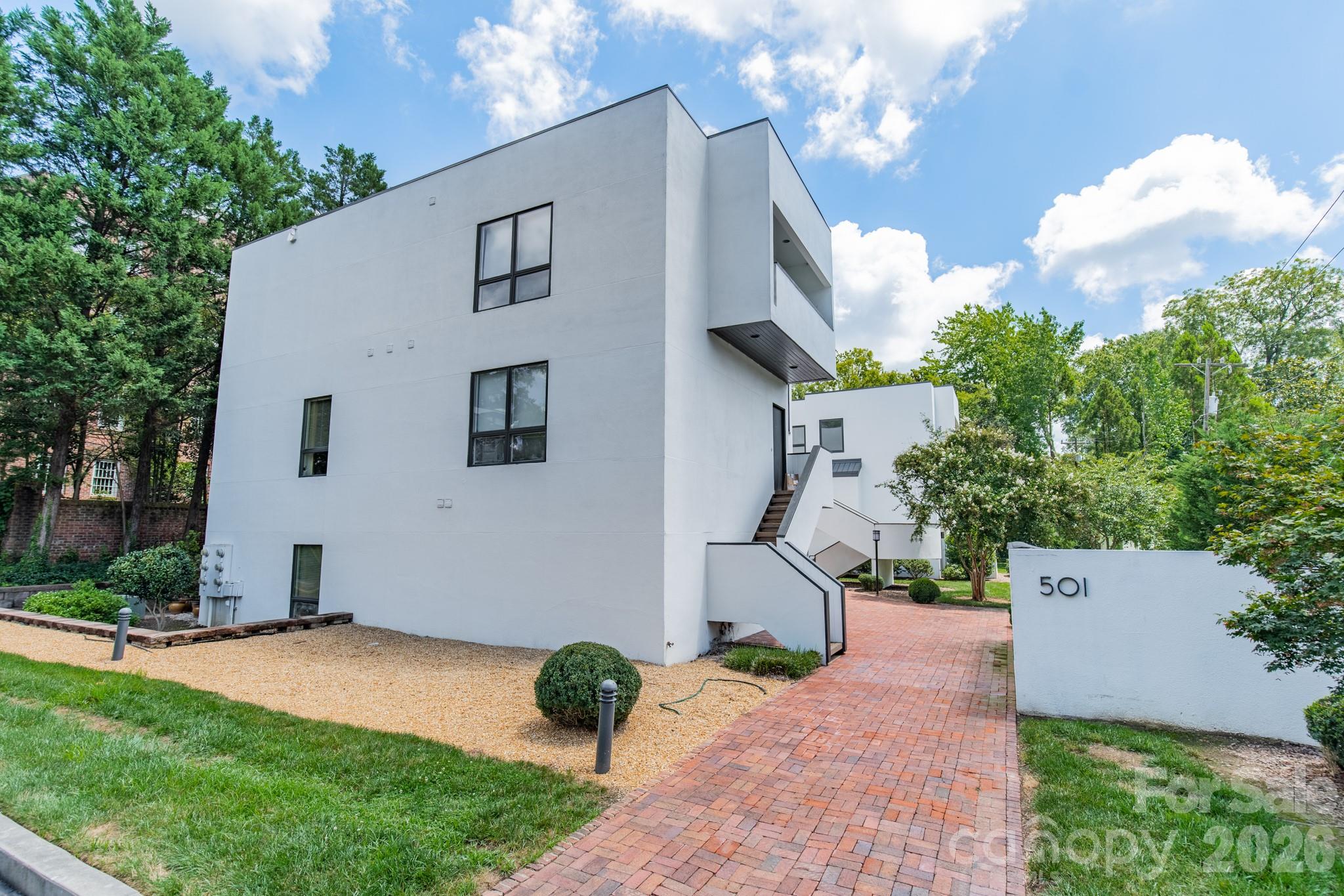 501 Fenton Place Unit N, Charlotte NC 28207