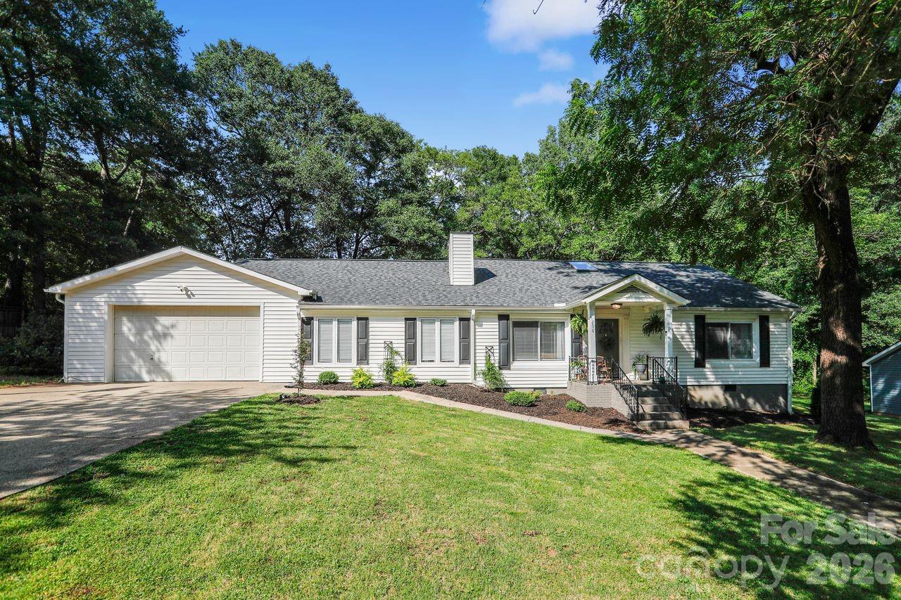 206 Price Street, Mount Holly NC 28120