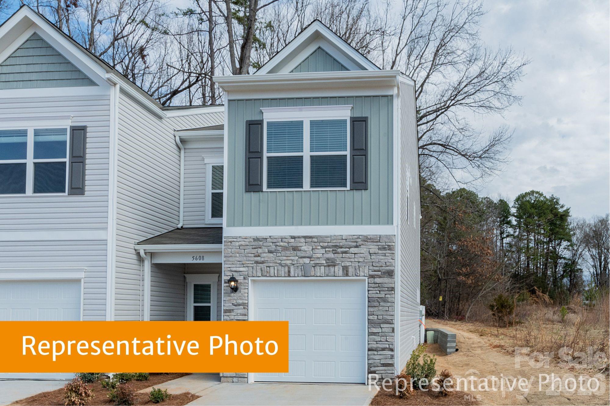 2671 Spinalis Street, Charlotte NC 28215