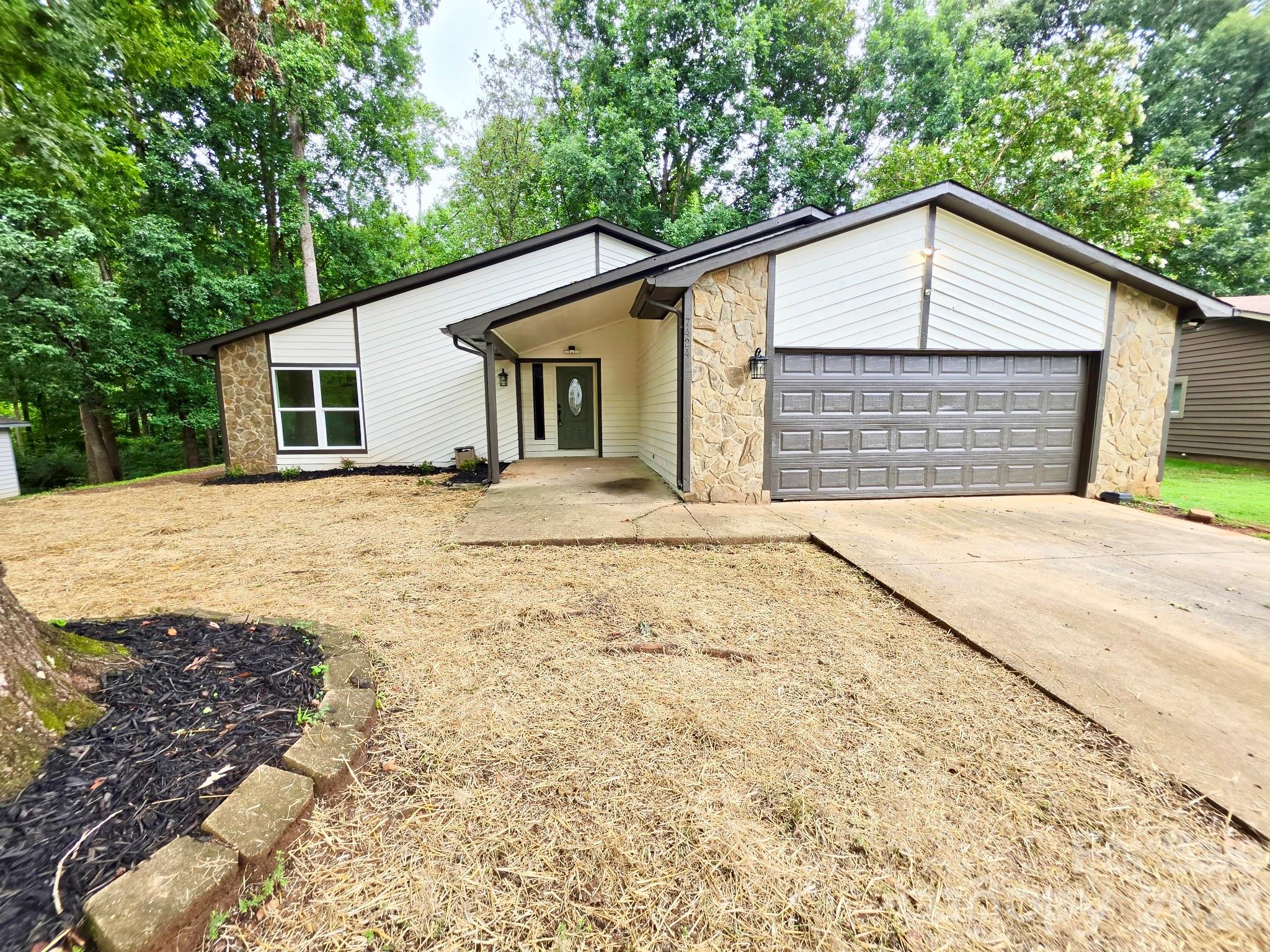 7424 Lawyers Station Drive, Mint Hill NC 28227