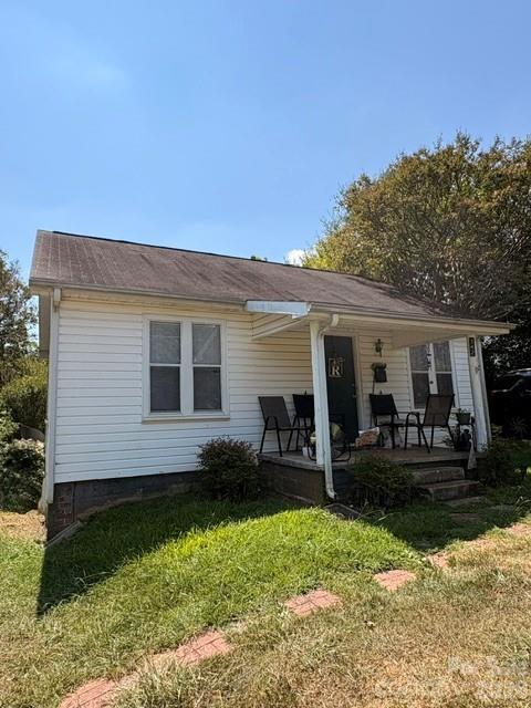 142 E Catawba Avenue, Mount Holly NC 28120