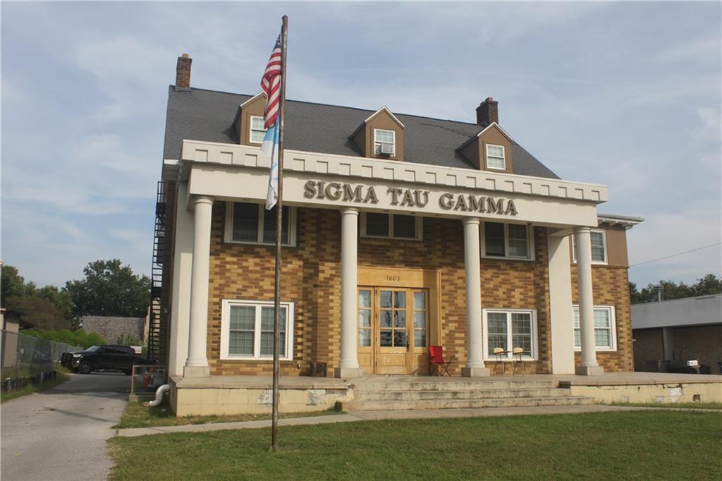 Cobb Realty Sell Your Home Buy a House Pittsburg KS Area Real