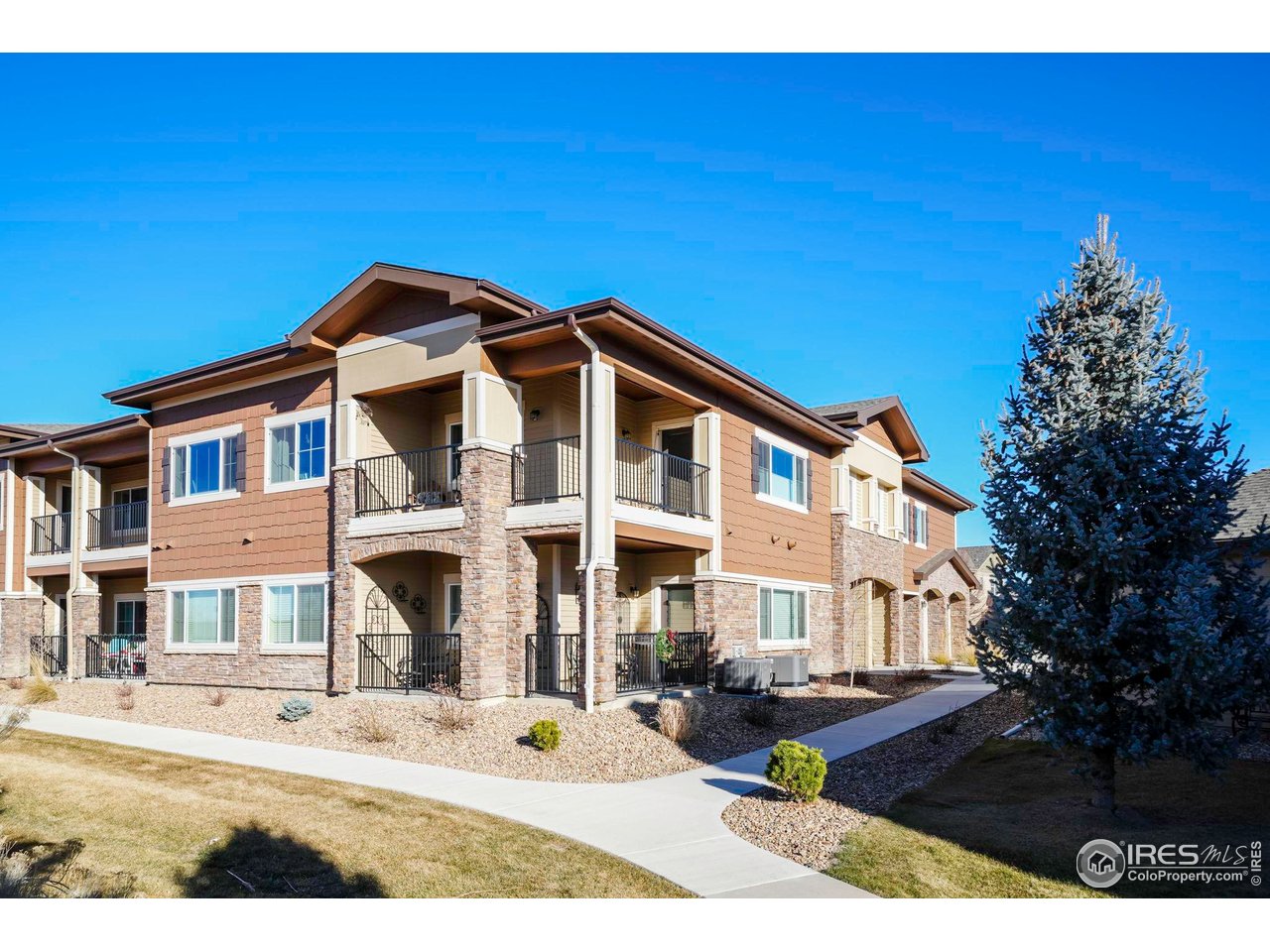 2417 Calais Dr 19-C, Longmont CO 80504