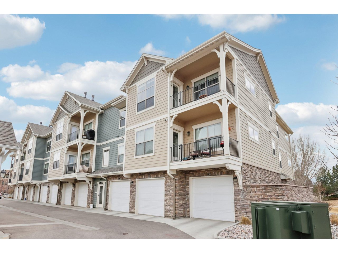 4612 Hahns Peak Dr 302, Loveland CO 80538