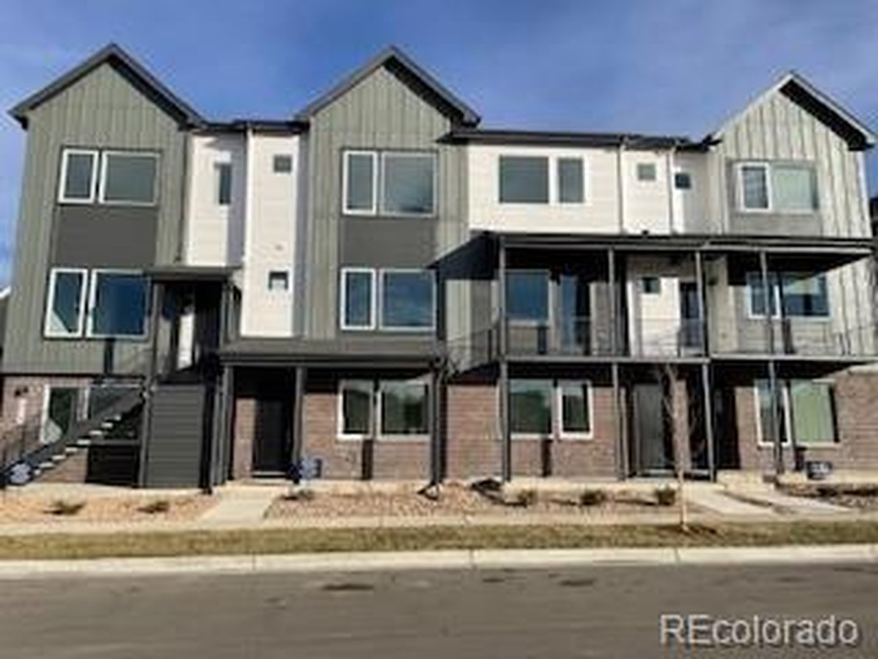 665 Skyhook St, Erie CO 80516