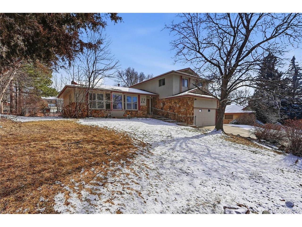 12 Baylor Dr, Longmont CO 80503