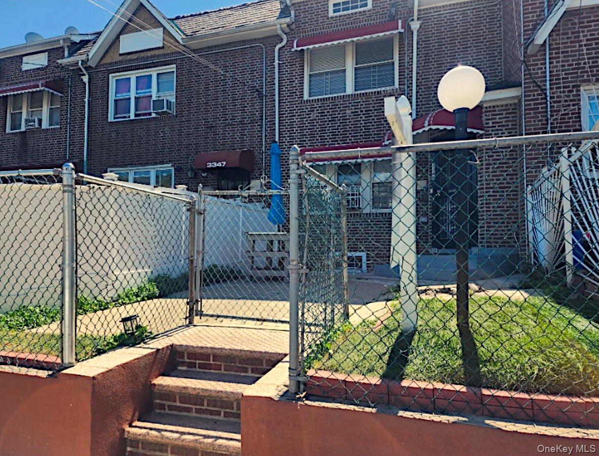 3349 Bouck Avenue, Bronx NY 10469