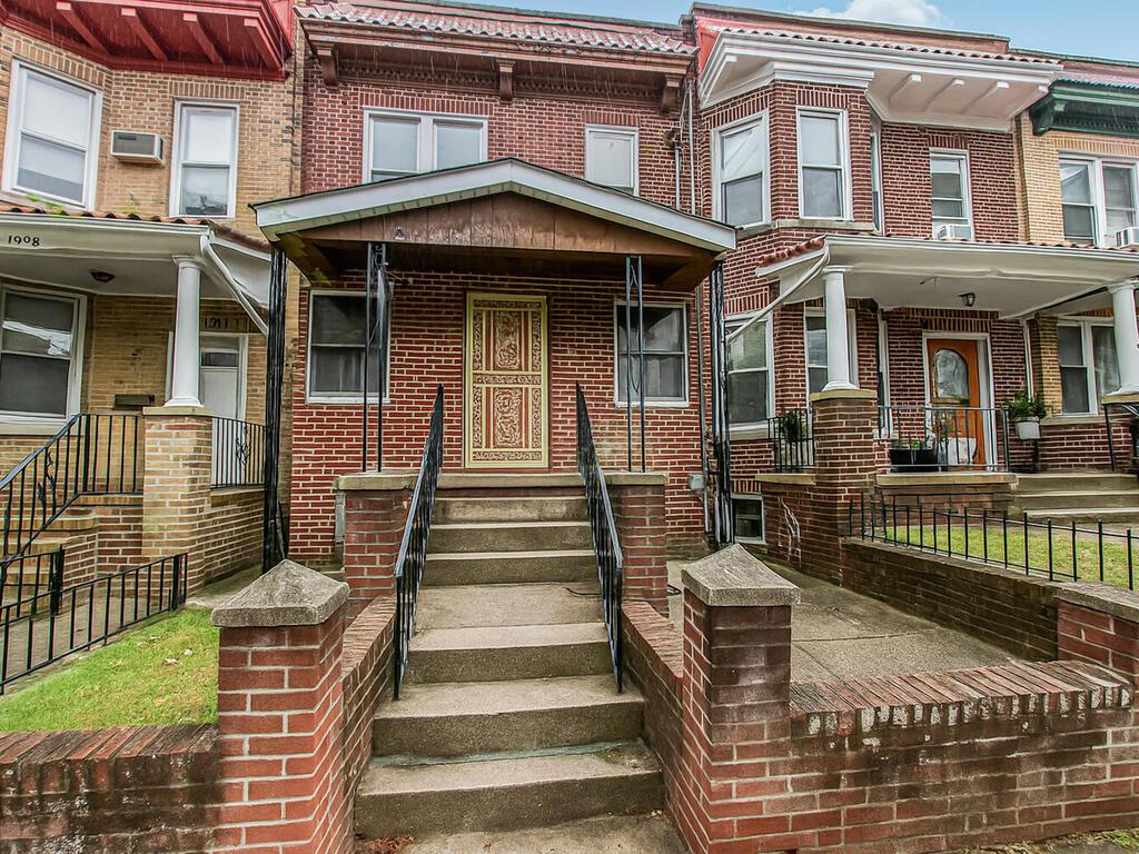 1088 Lydig Avenue, Bronx NY 10461
