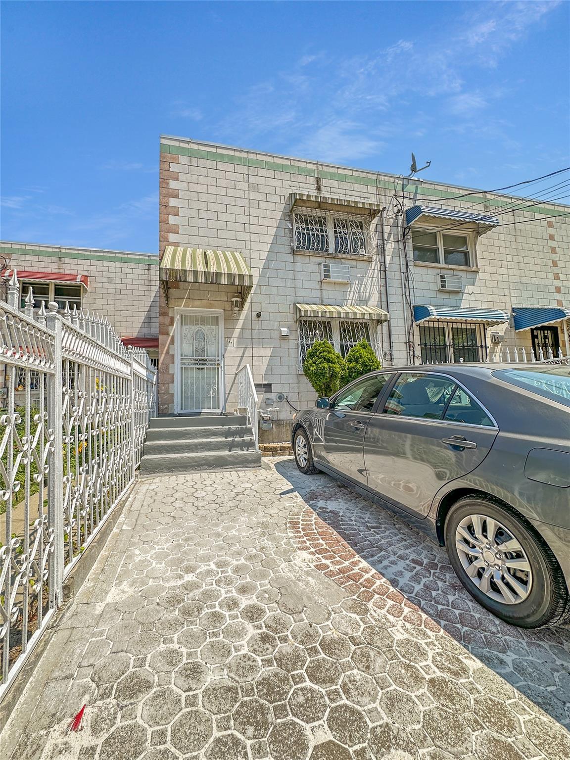 1192 Fox Street, Bronx NY 10459