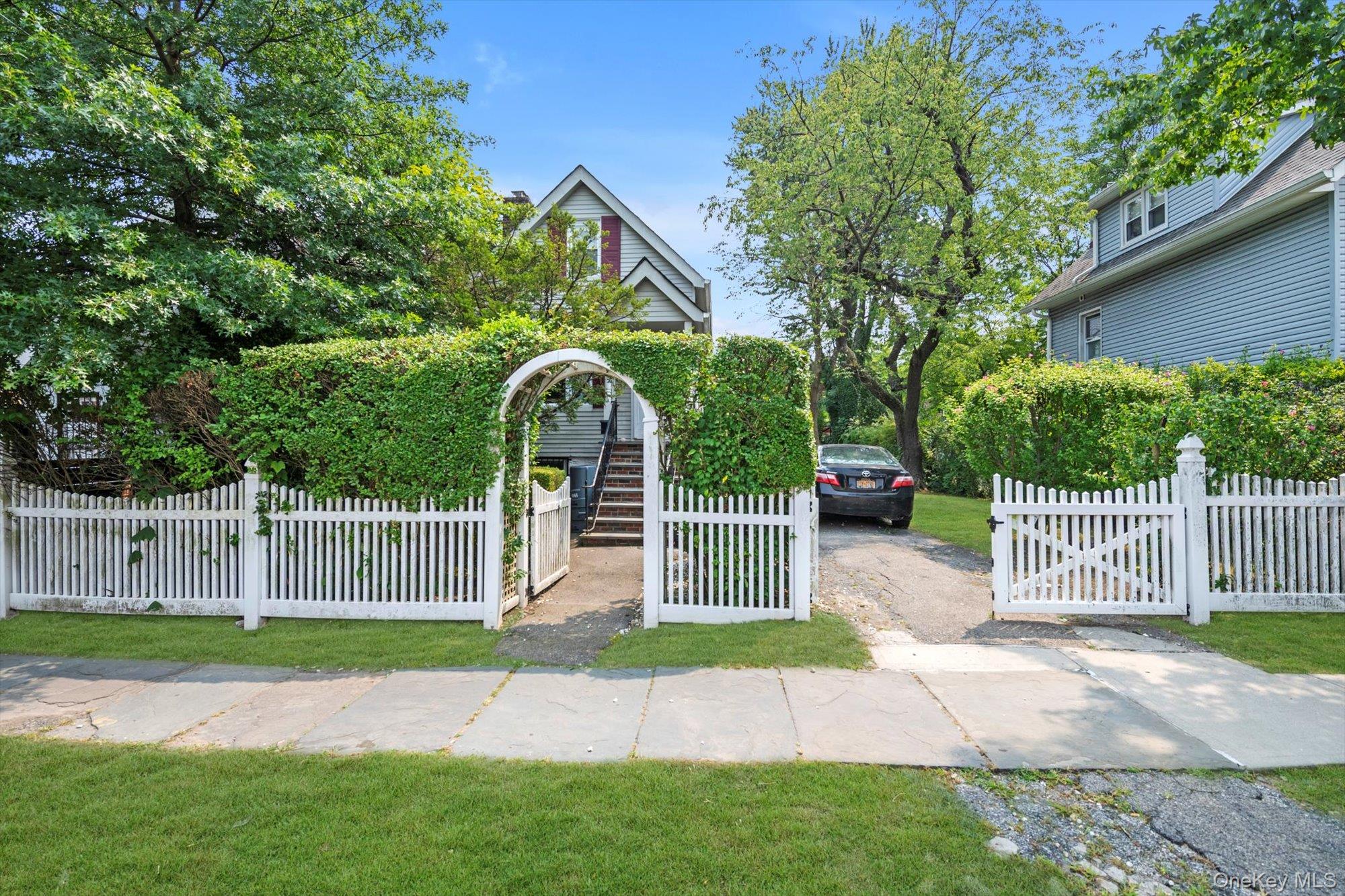 1906 Edenwald Avenue, Bronx NY 10466
