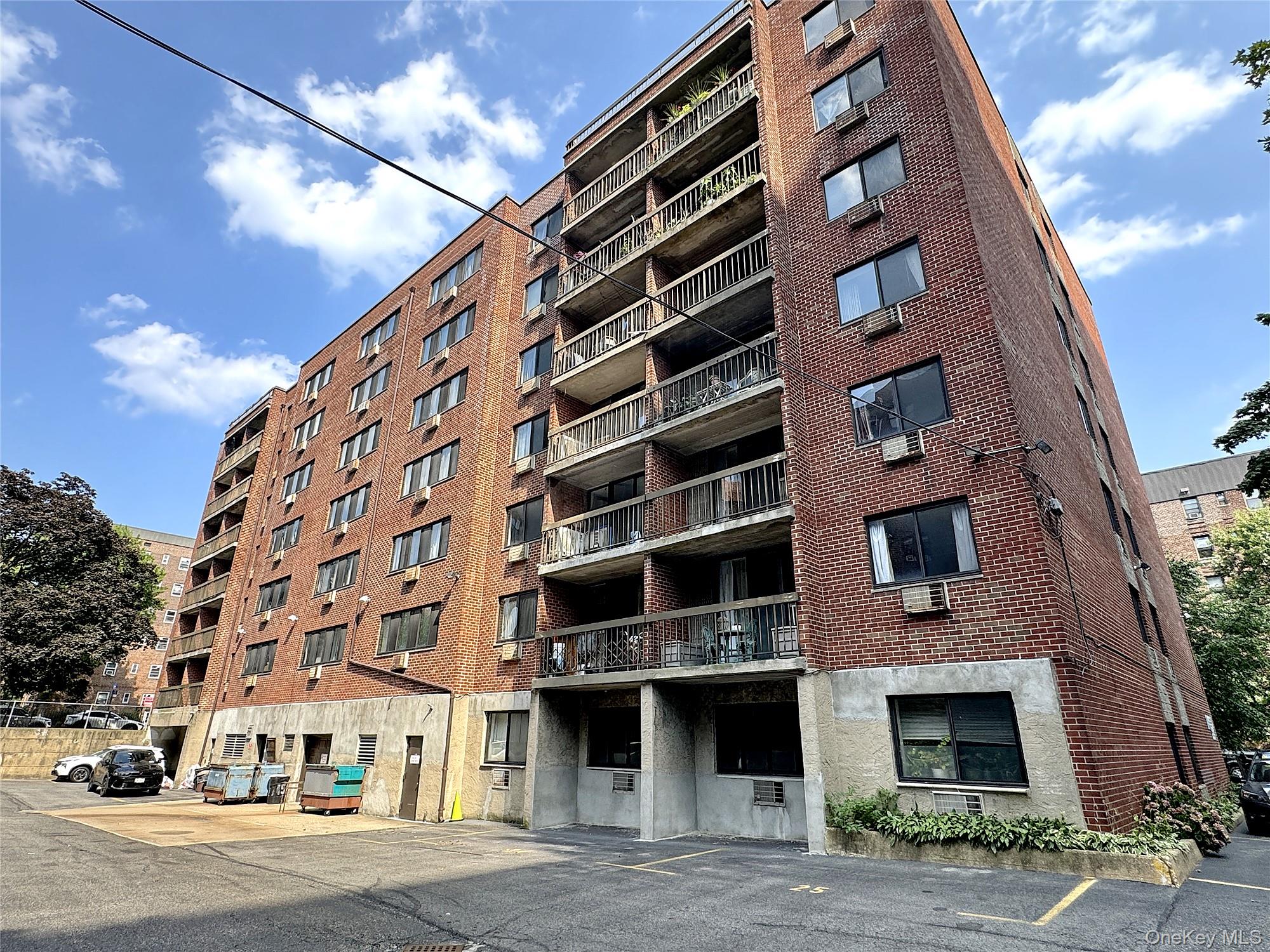 137-77 45 Avenue Unit 6P, Flushing NY 11355