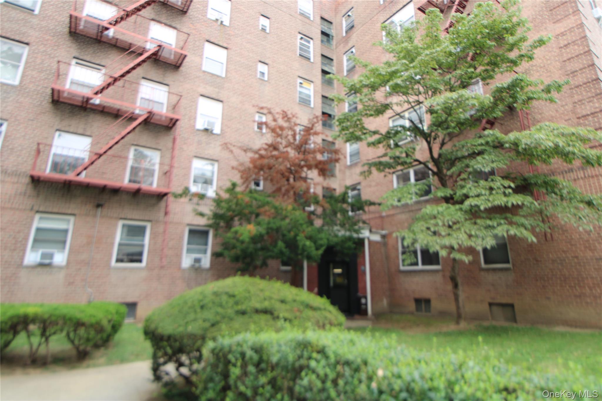 14737 38 Avenue Unit C48, Flushing NY 11354