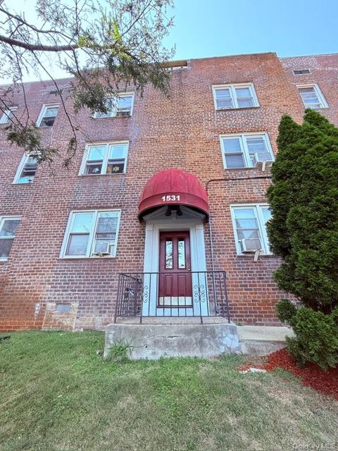 1531 1531 Central Park Avenue Unit C9, Yonkers NY 10710