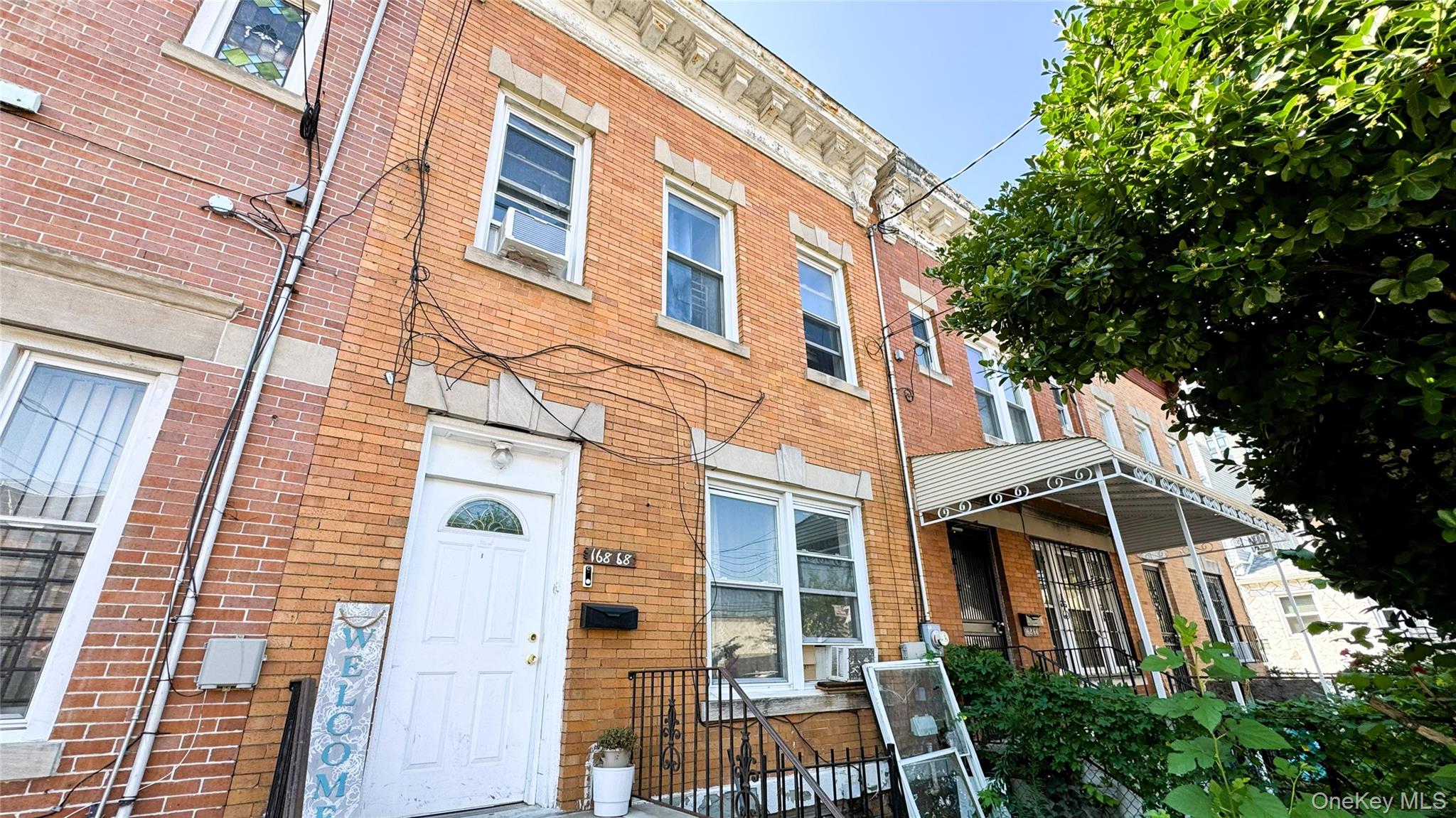 168-68 92nd Road, Jamaica NY 11433