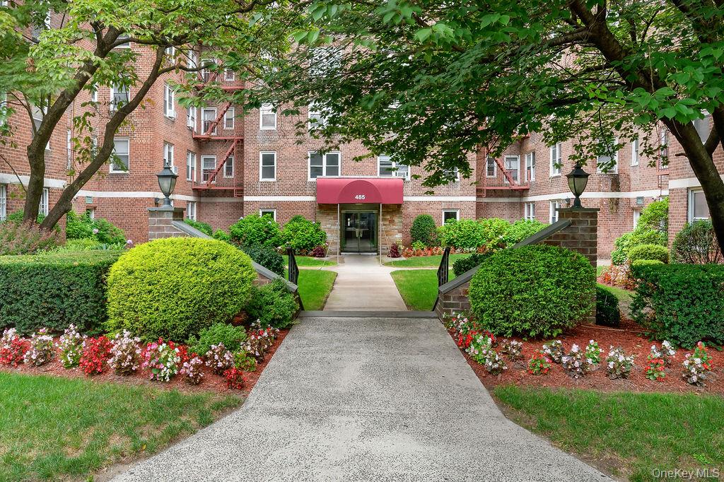 485 Bronx River Road Unit A21, Yonkers NY 10704