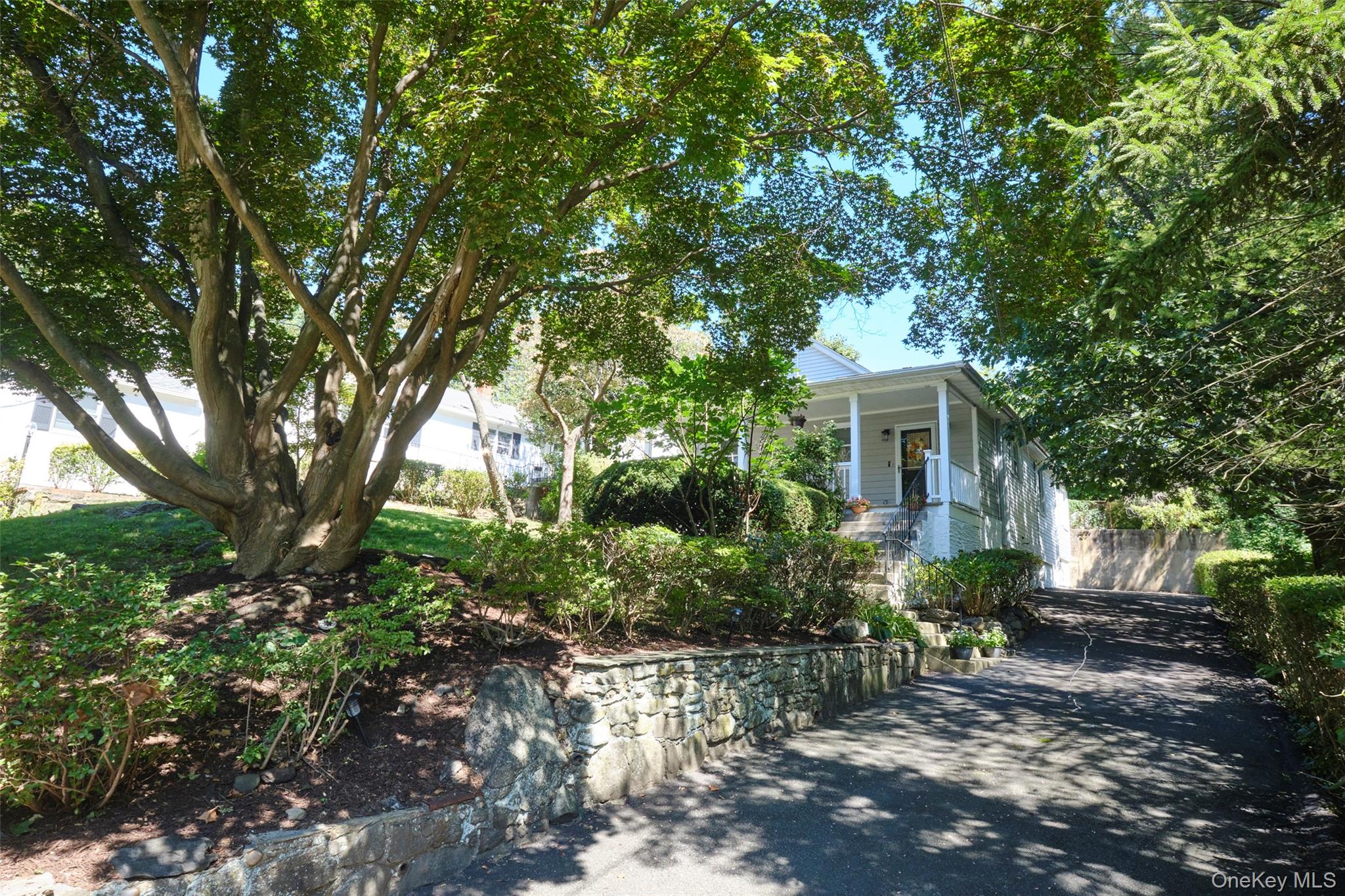 41 Whitewood Avenue, New Rochelle NY 10805