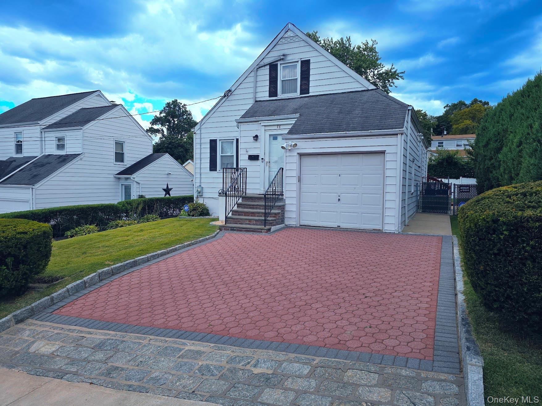78 Onondaga Street, Yonkers NY 10704