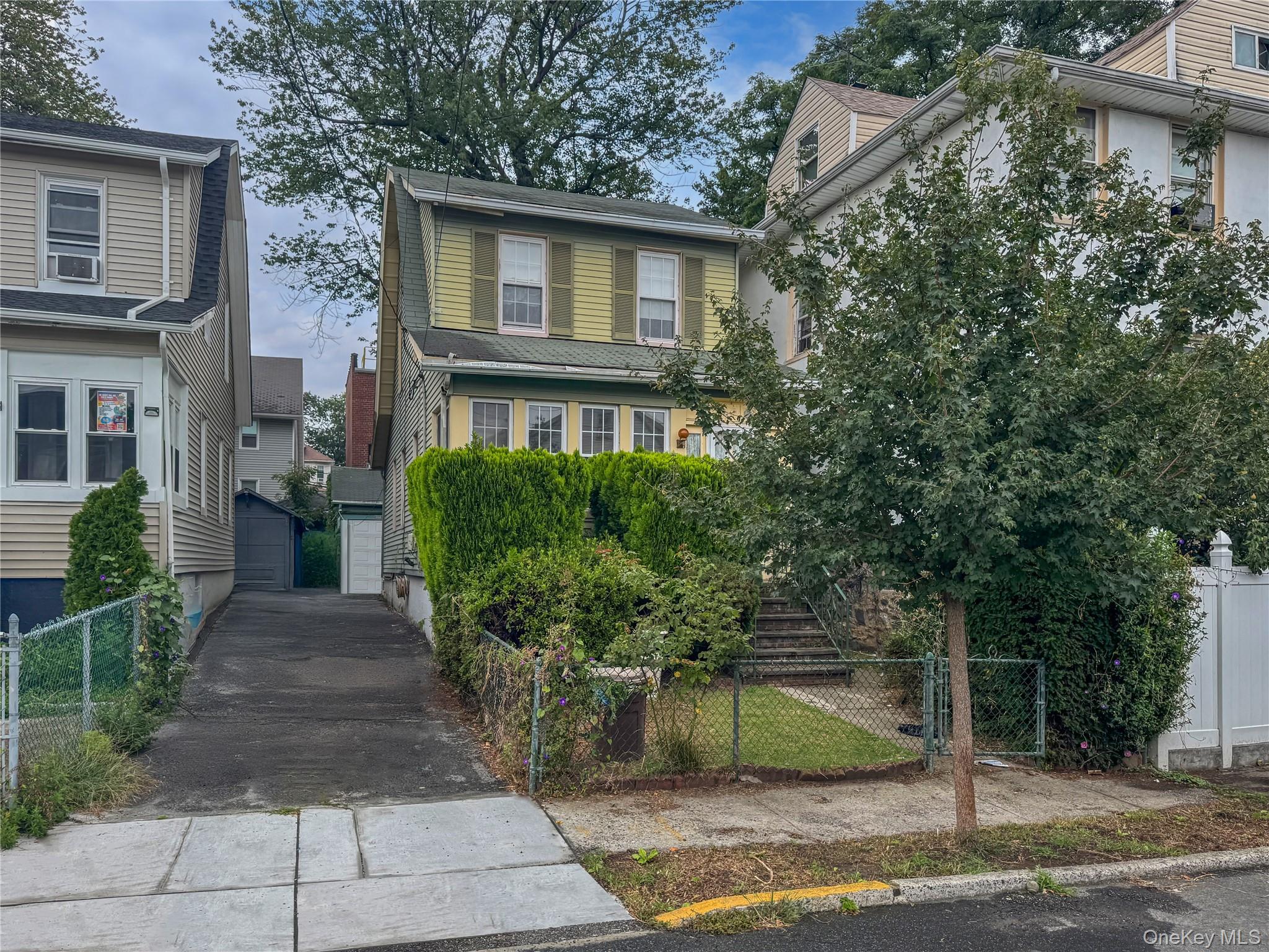 2123 Garrett Place, Bronx NY 10466