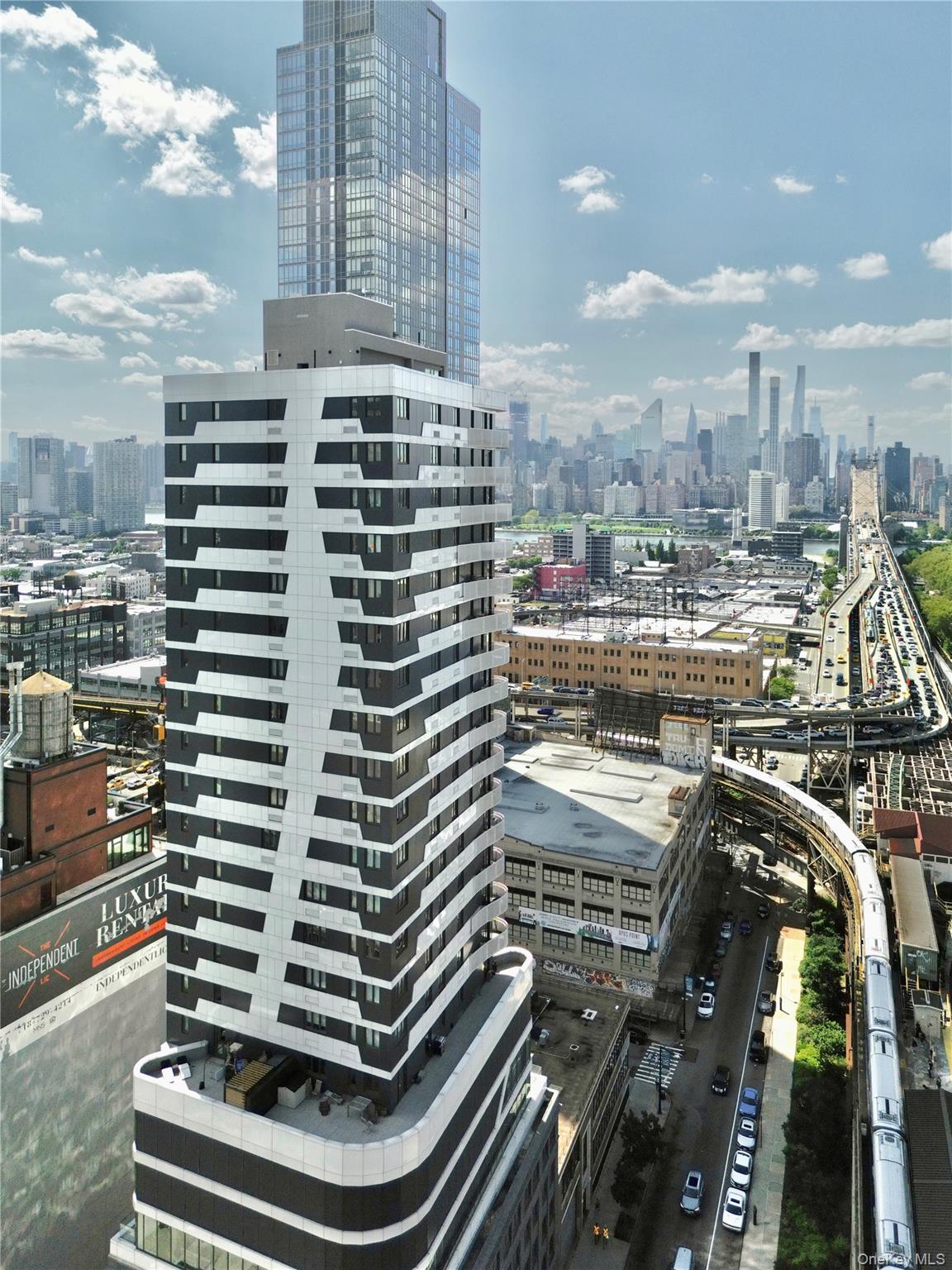 2416 Queens Plaza Unit 2D, Long Island City NY 11101