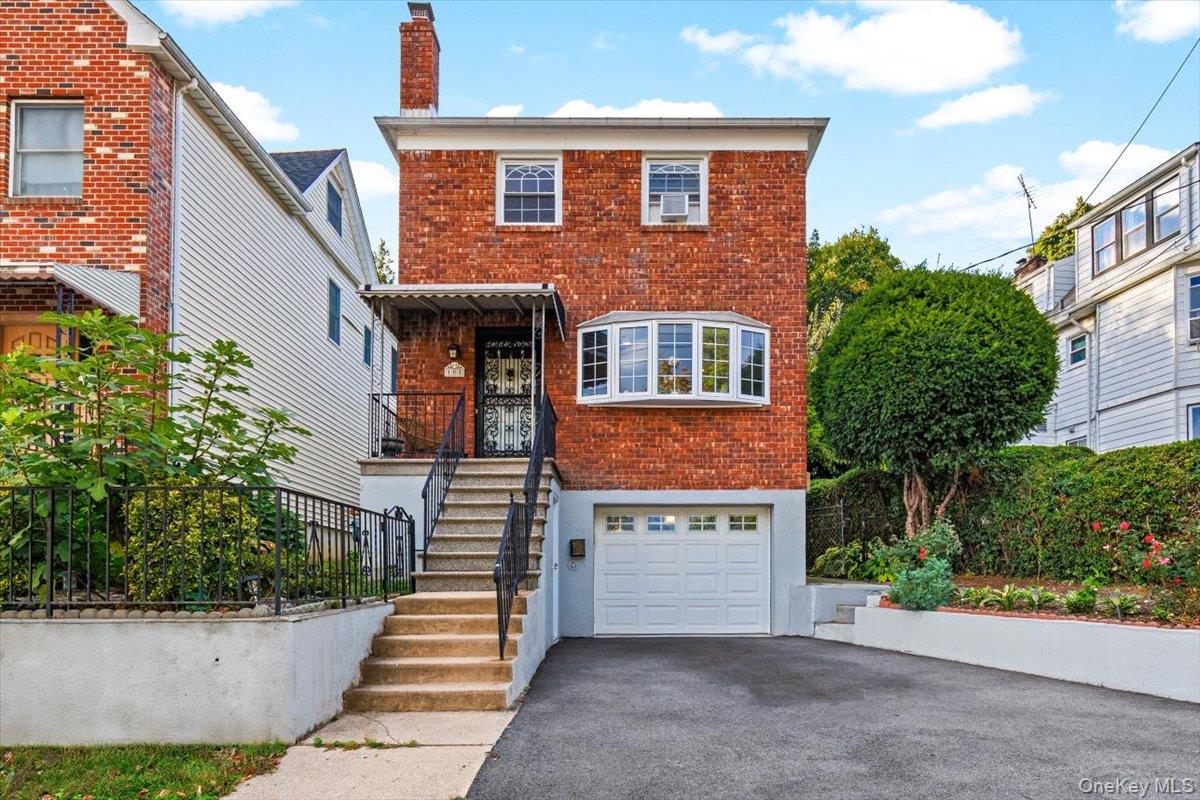 105 Hart Avenue, Yonkers NY 10704