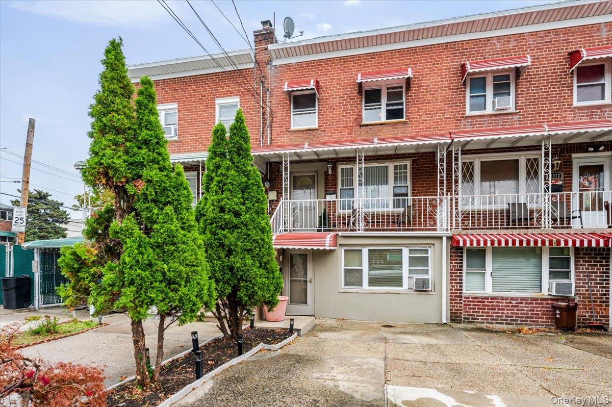 2976 Waterbury Avenue, Bronx NY 10461
