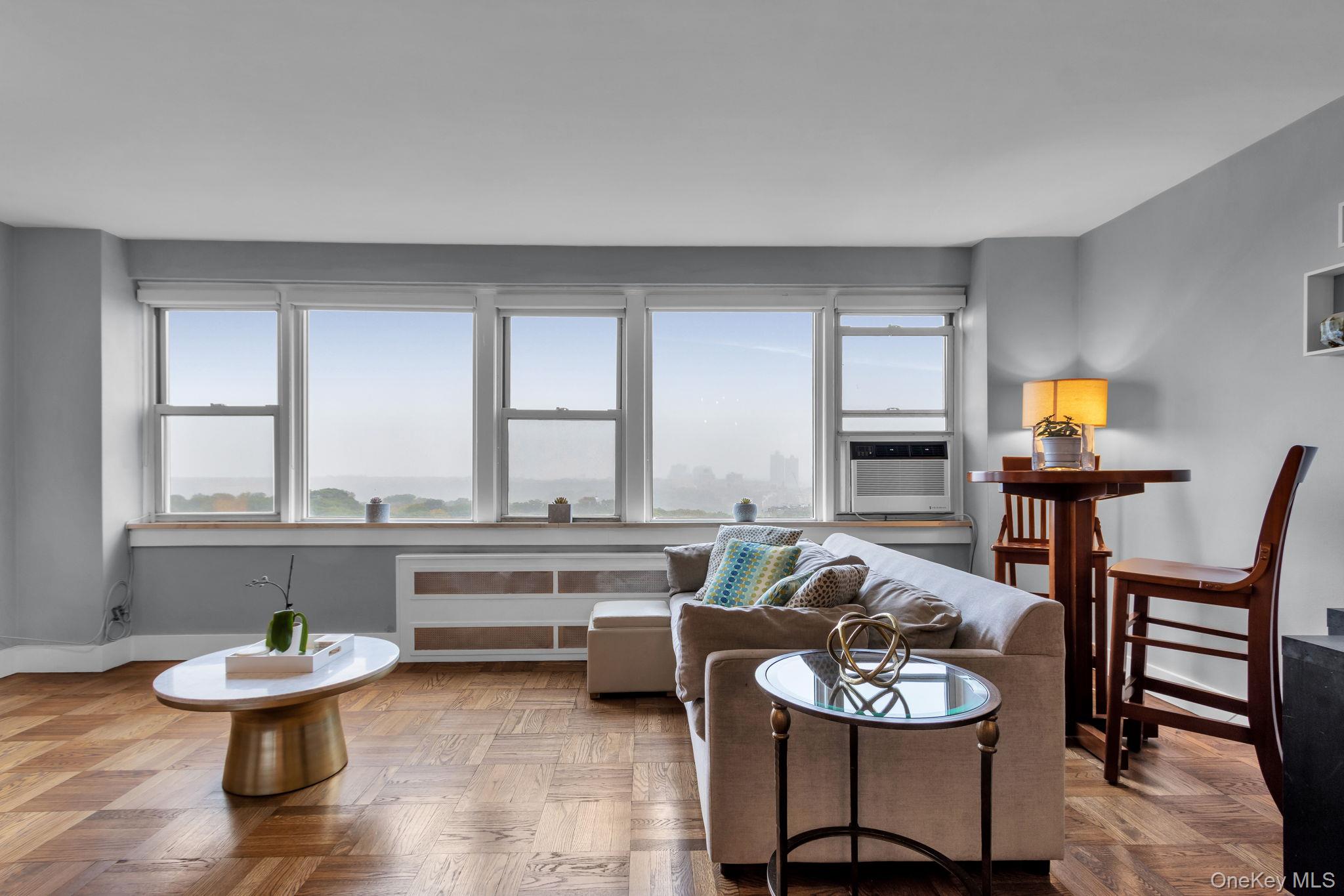 4555 Henry Hudson Parkway Unit 1208, Bronx NY 10471