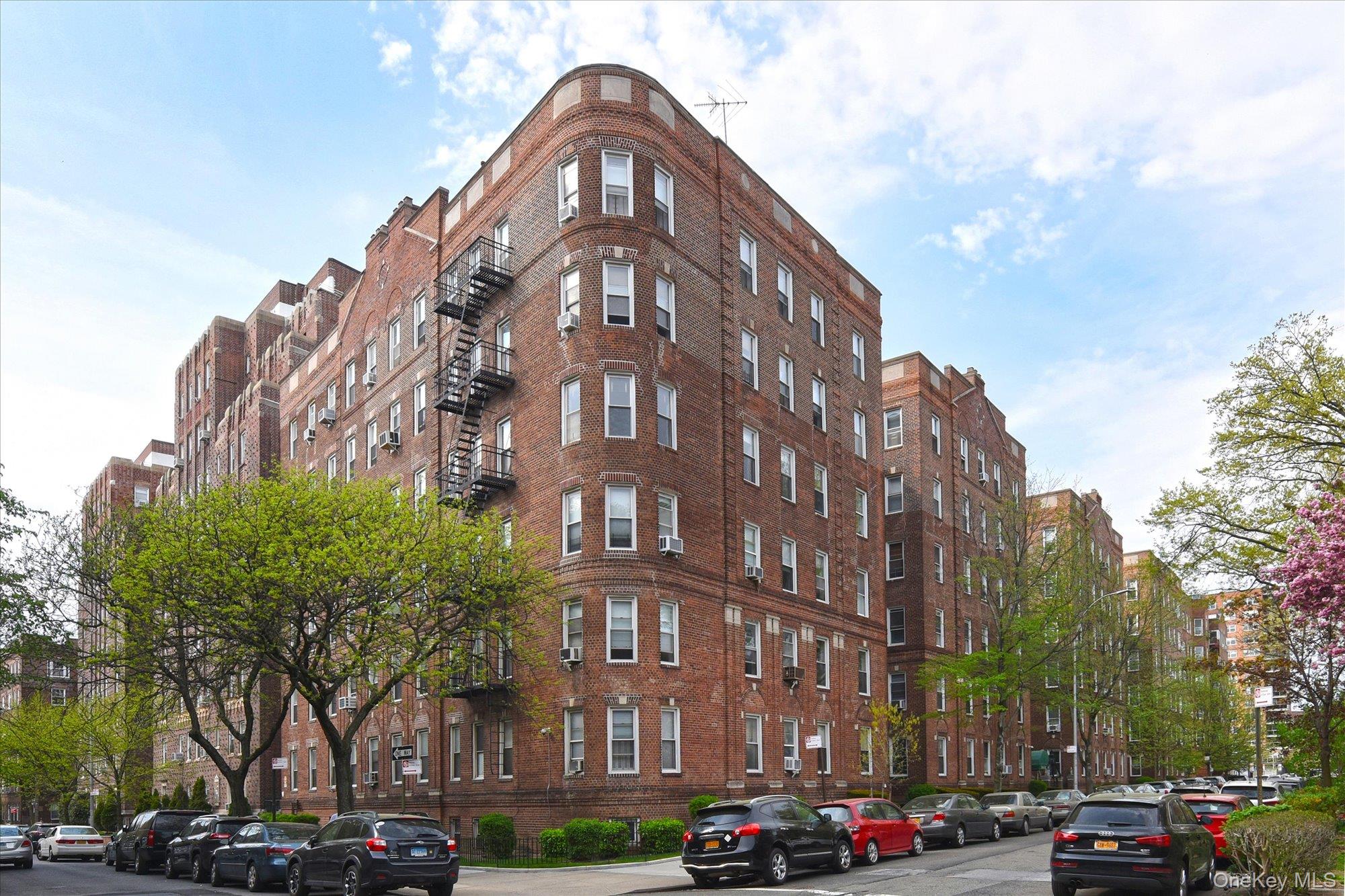 111-15 75th Avenue Unit 2C, Forest Hills NY 11375