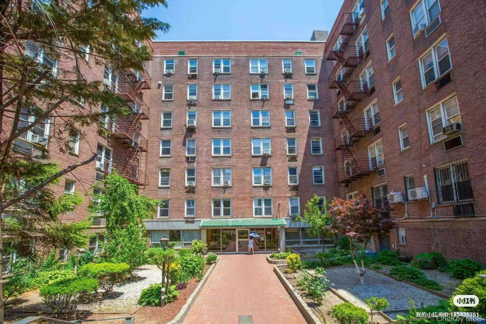 43-43 Kissena Blvd Unit 302, Flushing NY 11355