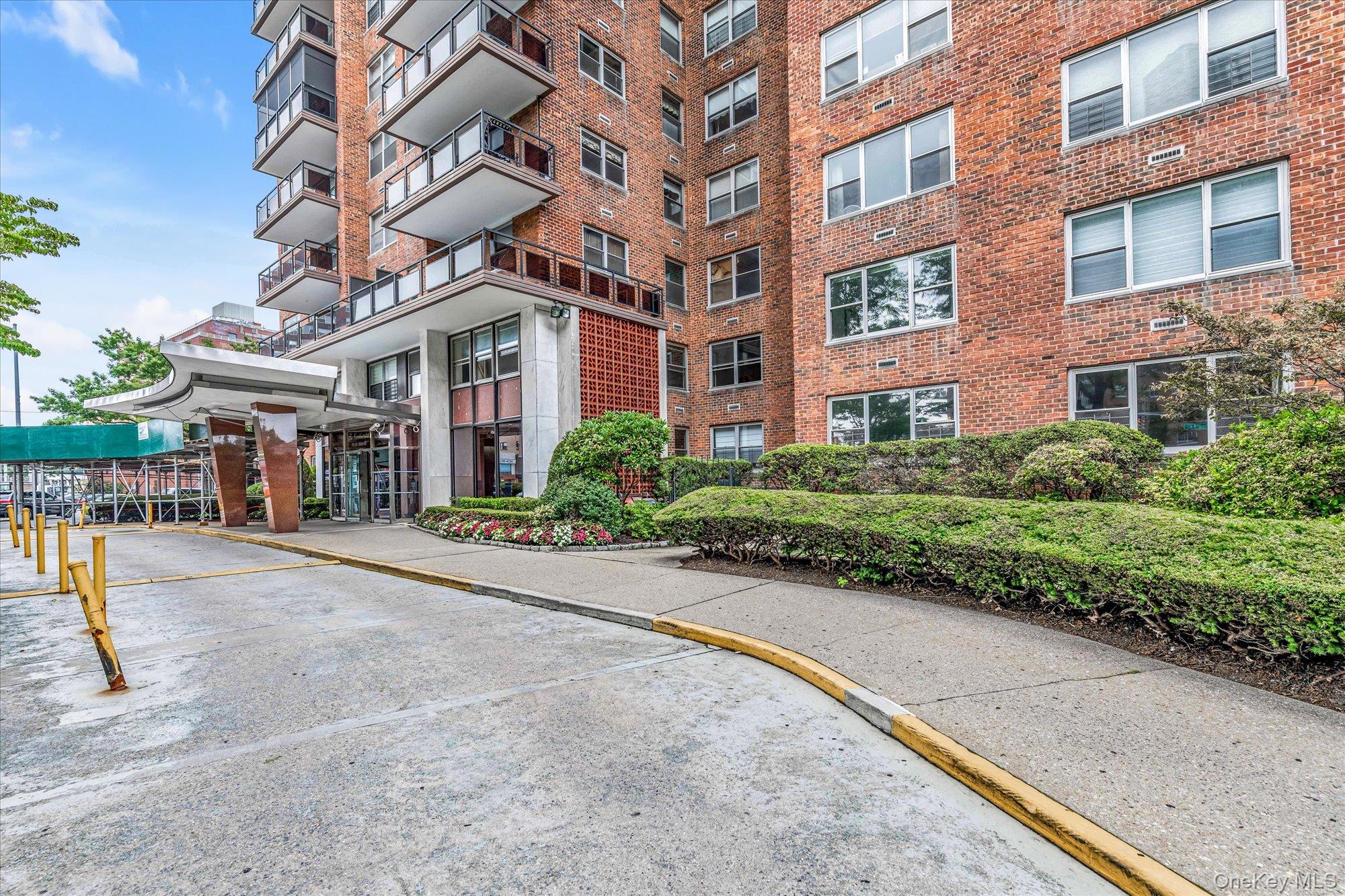 70-20 108th Street Unit 5P, Forest Hills NY 11375