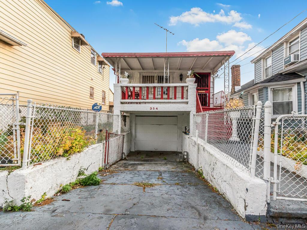 354 Thieriot Avenue, Bronx NY 10473