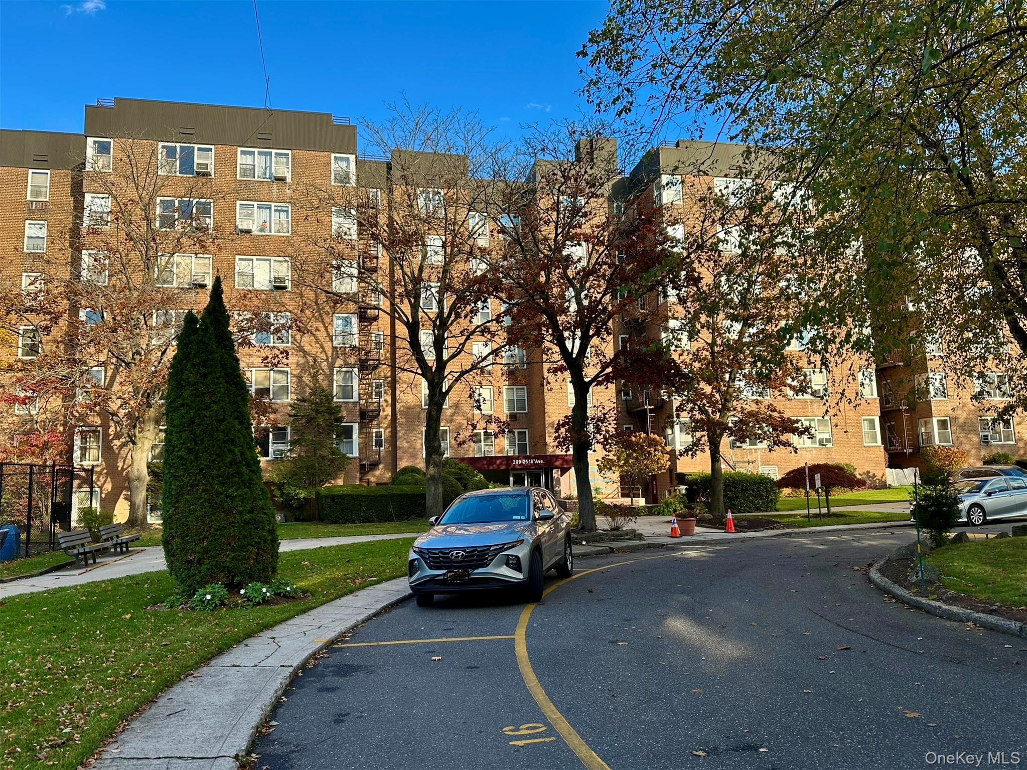 209-25 18th Avenue Unit 6D, Bayside NY 11360
