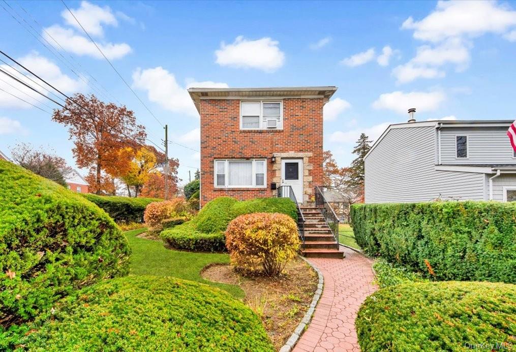 16 Rigby Street, Yonkers NY 10704